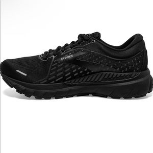 Brooks Womens Adrenaline GTS 21 running shoe